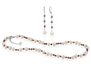Cultured Freshwater Pearl and Garnet Necklace and Earring Set